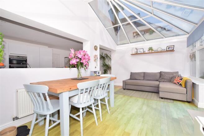 Conservatory/Dining Area