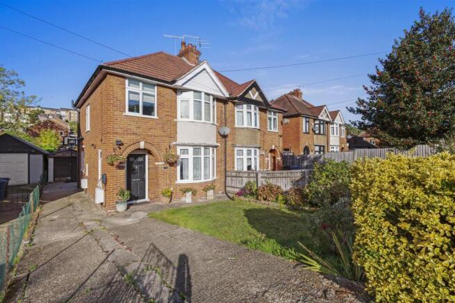 3-bed semi-detached on Micklefield Road, High Wycombe, £475,000