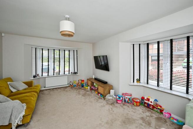 Whippet Way, Chesterfield photo 4