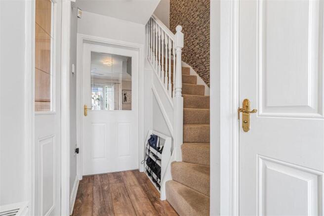 2 bed Terraced for sale Image 9