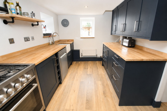2 bed End of Terrace for sale Image 7