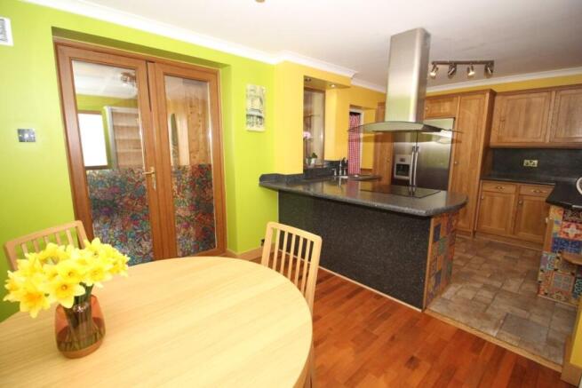 Kitchen / Dining Room