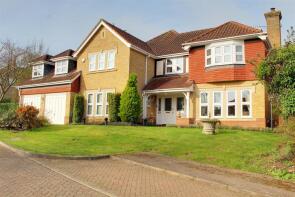 19, Poets Gate, Waltham Cross EN7 6SB