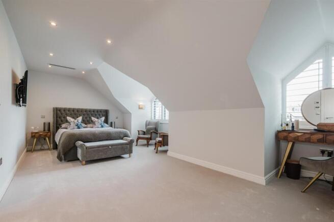 Principal Bedroom 5