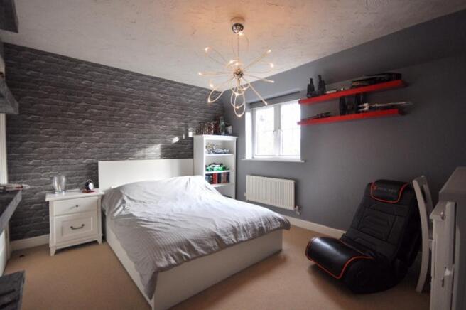 Photo 10