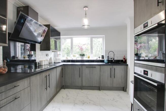 Bentham Way, Swanwick, Southampton photo 4