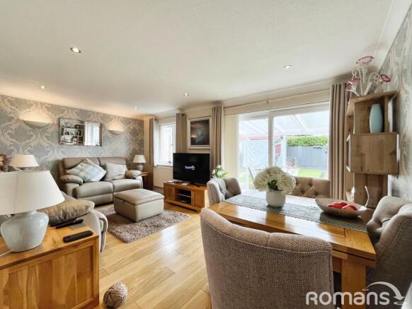 Living Room/Diner