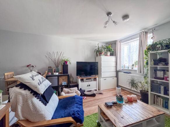 Oaktree Crescent, Bradley Stoke, Bristol, BS32 photo 4