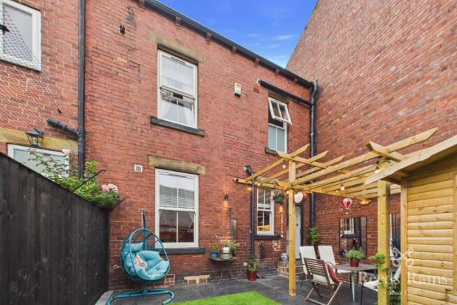4 bed End of Terrace for sale Image 6