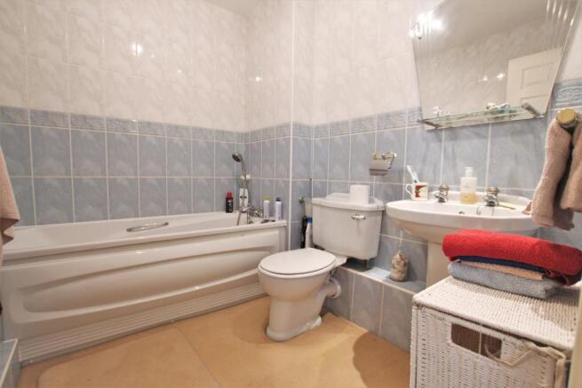 Photo 11
