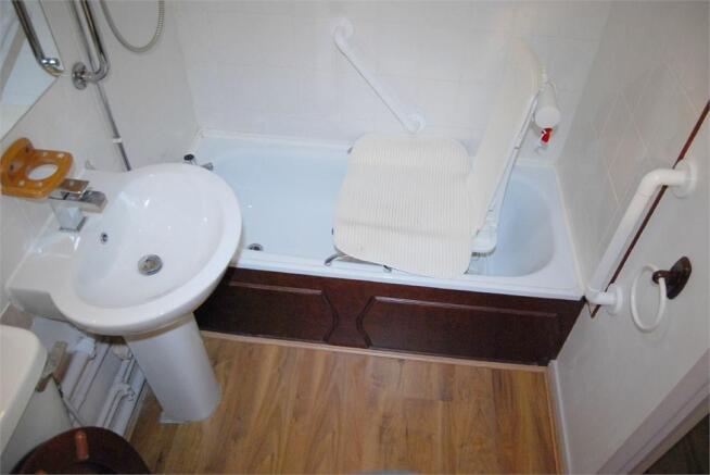 Photo 6
