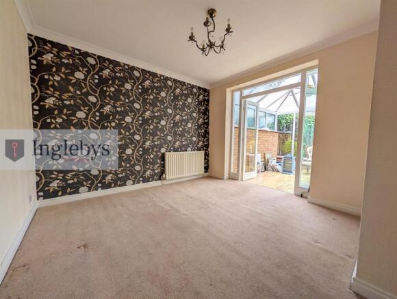3 bed House for sale Image 8