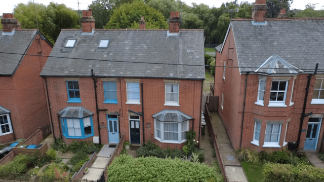 3 bed semi-detached house for sale Melton Hill, W