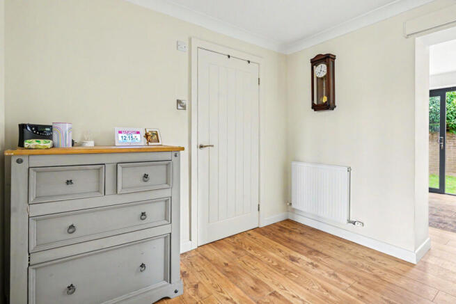 4 bed Detached for sale Image 10