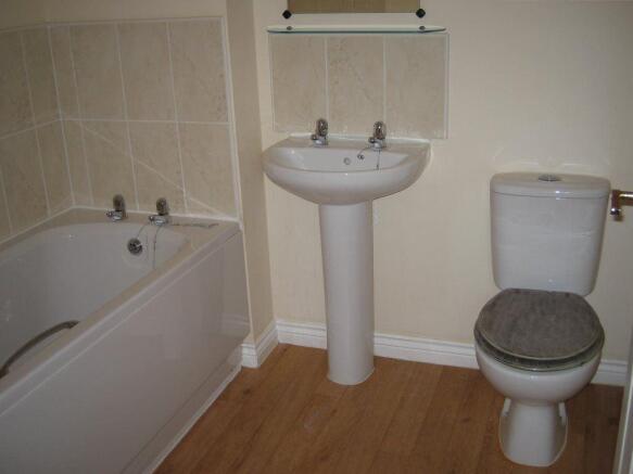 Photo 4