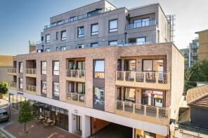 Flat 22, 34 Calum Court, High Street, Purley CR8 2FR