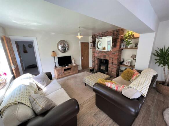 Living Area.JPG