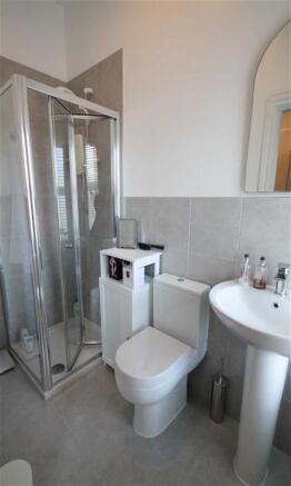 En suite shower room