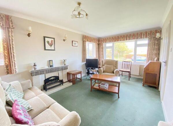 The Sitting/Dining Room