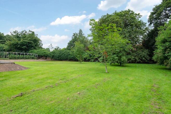 Garden at Side