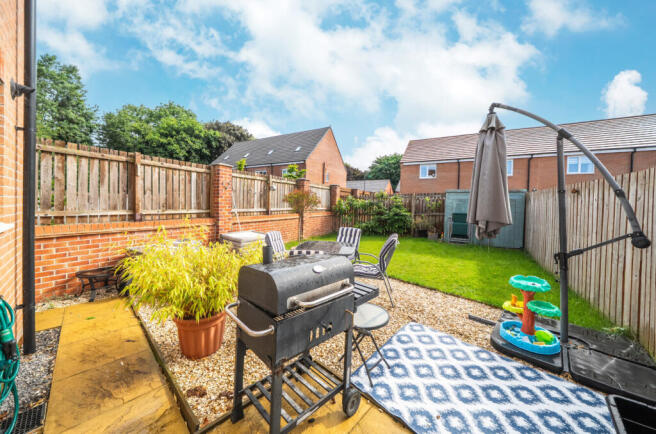 2 bed Semi-Detached for sale Image 10