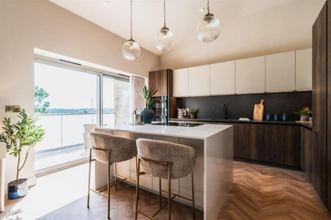 2 bed Apartment for sale Image 10