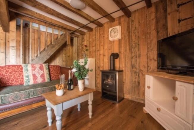 Little Barn Retre...