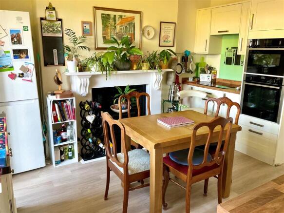 KItchen pic1.jpg