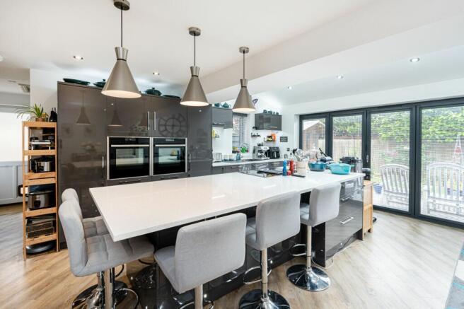 Kitchen/Breakfast