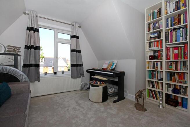Photo 10