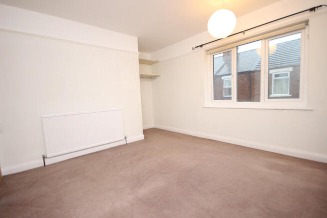 2 bed Semi-Detached to rent Image 7