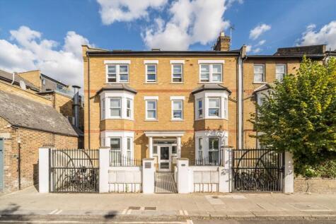 Devonport Road, Shepherds Bush