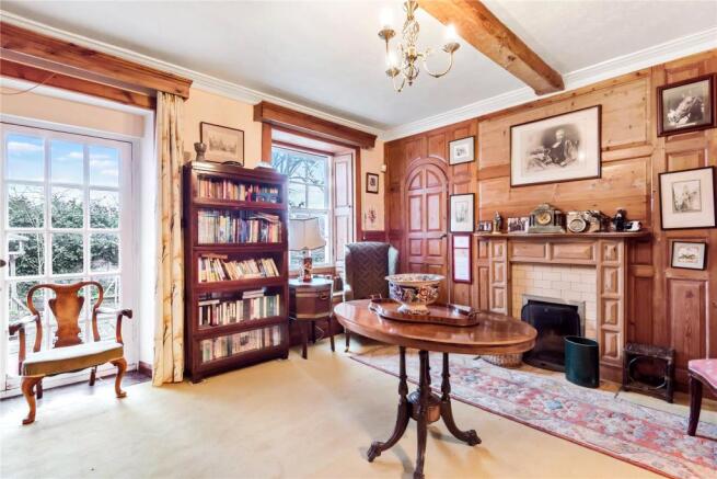 Library/Snug