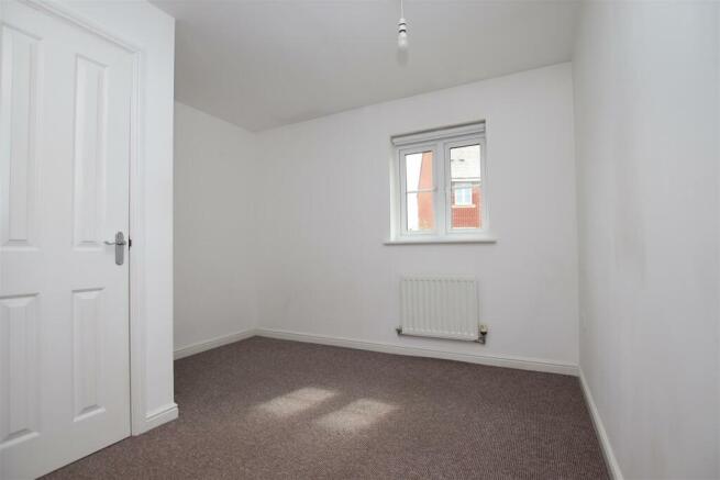 Bedroom 2.JPG