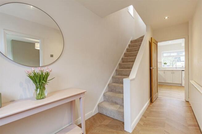 Entrance Hall-1.jpg