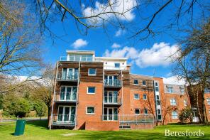 Flat 14, The Junction, Alexander Lane, Brentwood CM13 1AY