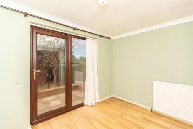 4 bed Detached for sale Image 8