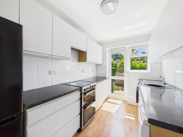 Kitchen (1)