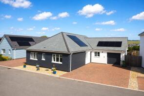 2, Aquamarine Drive, Barnstaple EX32 9FR