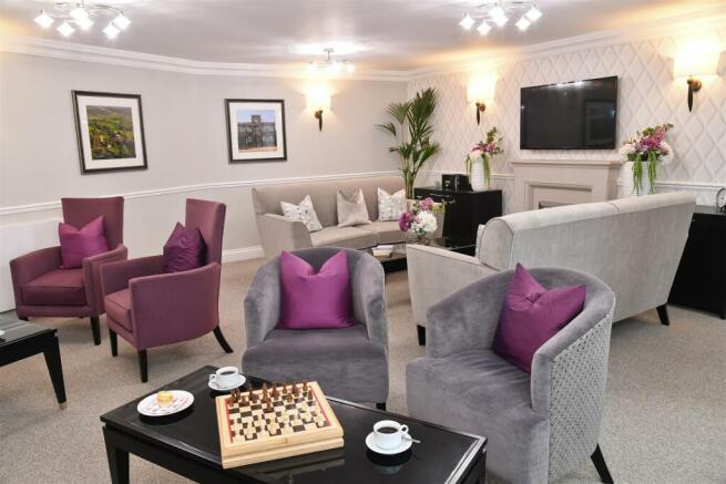 Owners Lounge 2.jpg