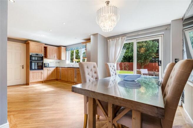 Dining/Kitchen