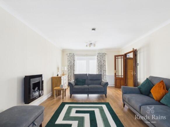 3 bed Detached for sale Image 9