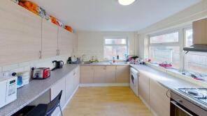 10, Willoughby Avenue, Nottingham NG7 2EP