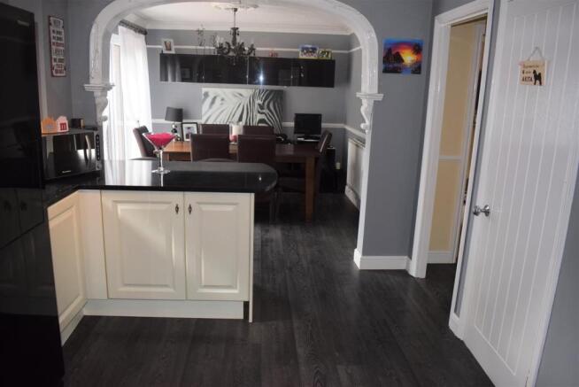 Kitchen/ Diner