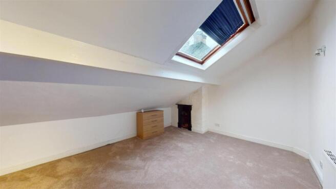 2 bed Terraced for sale Image 6