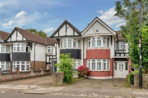 97, Pasteur Gardens, Edmonton N18 1JL