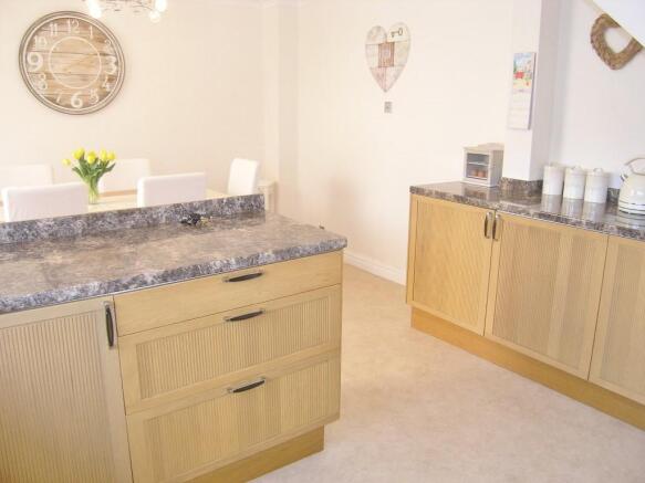 Kitchen 2