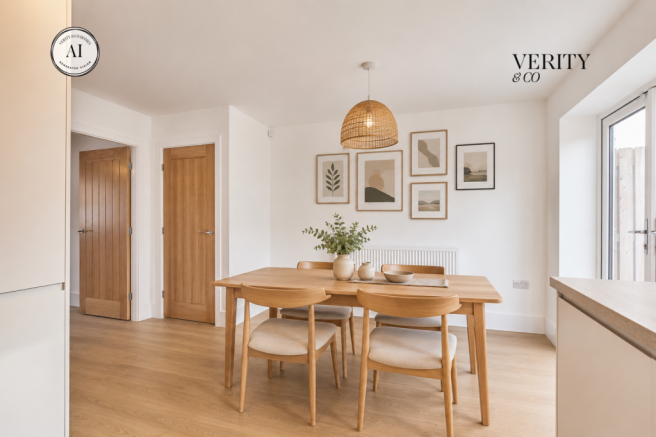 3 bed Semi-Detached for sale Image 4