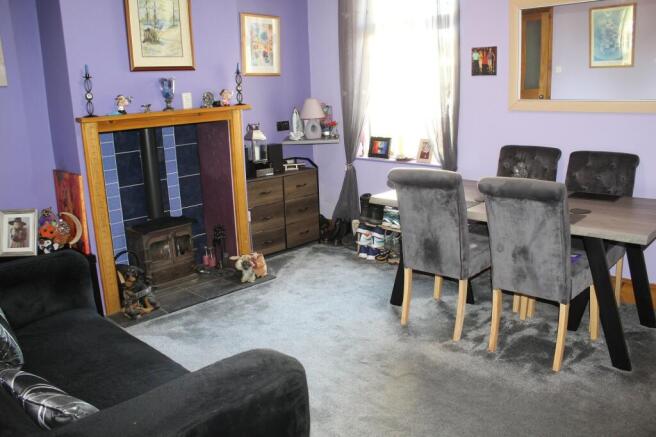 Dining Room Picture 2