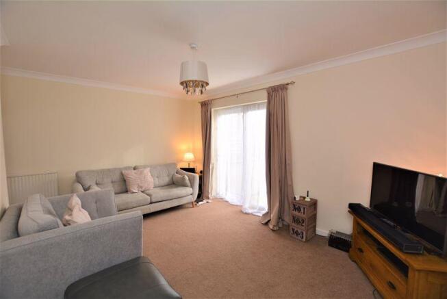 Rear lounge 2